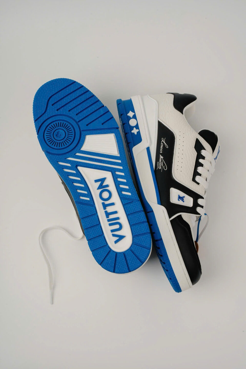 Giày Louis Vuitton LV Trainer #54 White Blue Black Best Quality