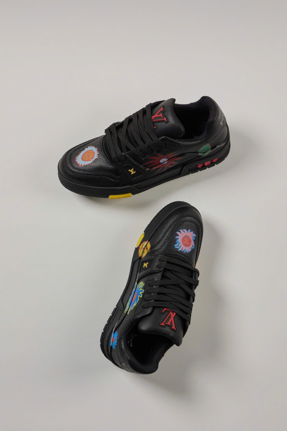 Giày Louis Vuitton x Yayoi Kusama LV Trainer Black Leather Best Quality